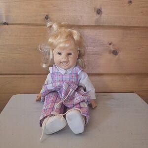 Vintage Spain 1995 Famosa Baby Doll With Original Dress-16" F21